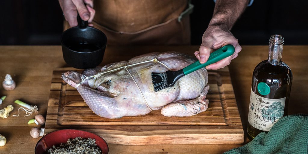 Pitt-Big Green Egg-Gietijzeren sauspot met marinadeborstel-3