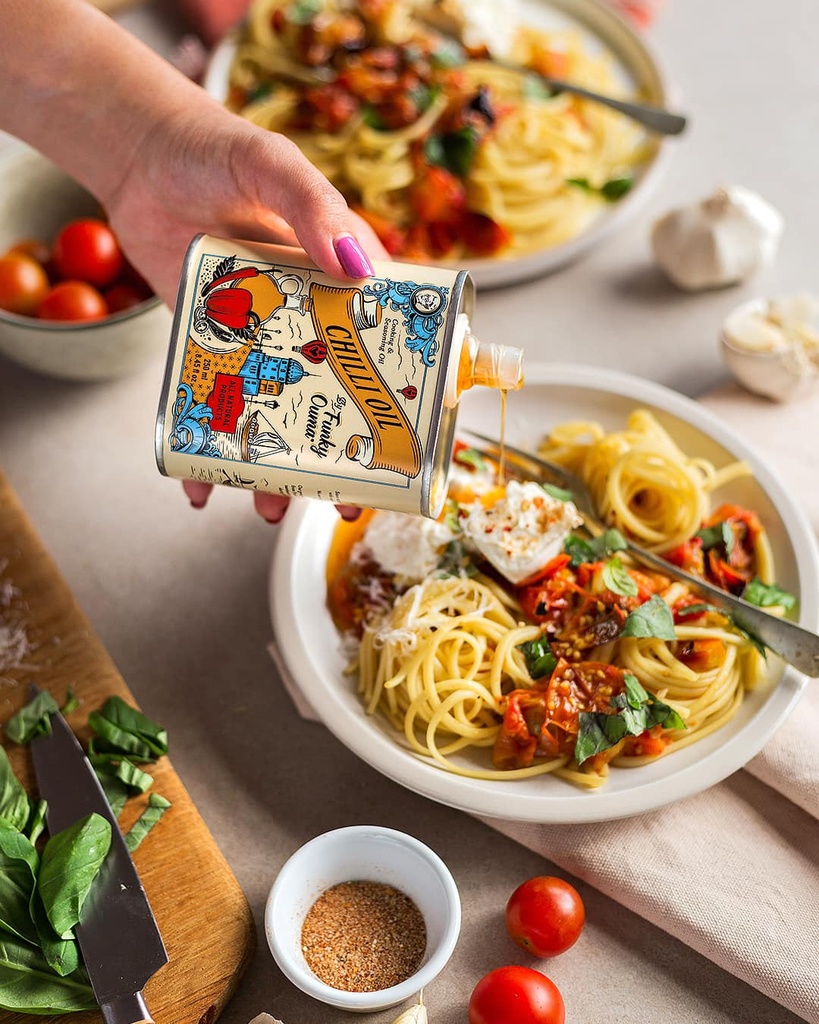 chilli oil tin 250 ml