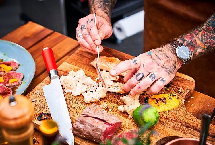 chef's knife 21 cm red spirit