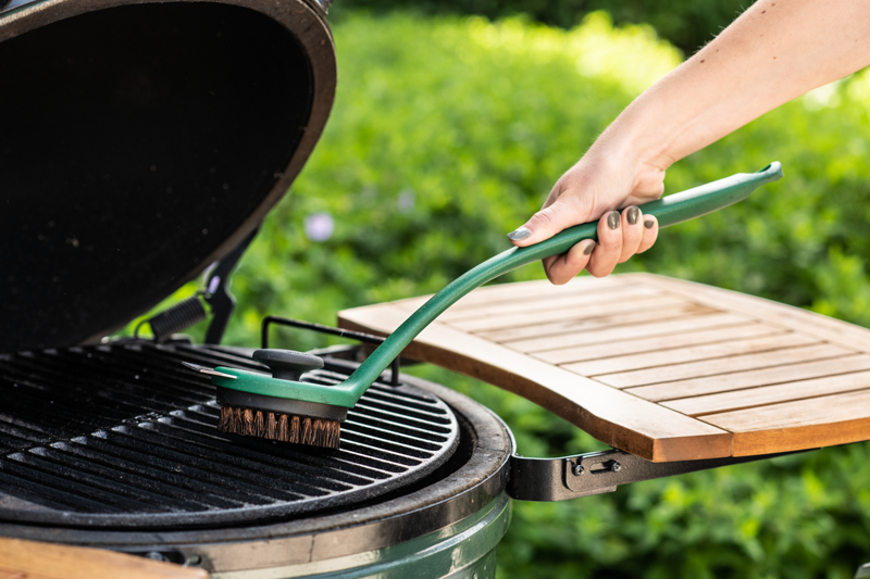 Pitt-Big Green Egg-Grid & stone scrubber-2