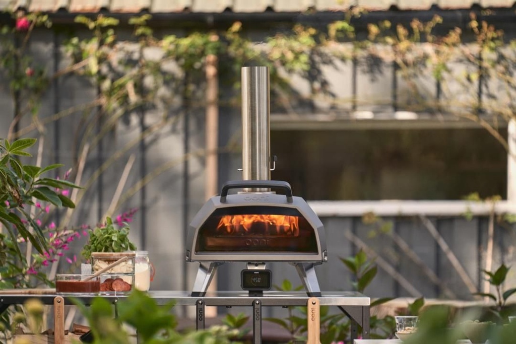 karu 2 Pro multi-fuel pizza oven 