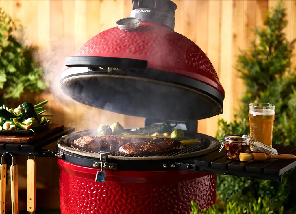 Kamado_Joe_PDP_Feature_0000s_0006_Big_Joe_II_Image_7.webp