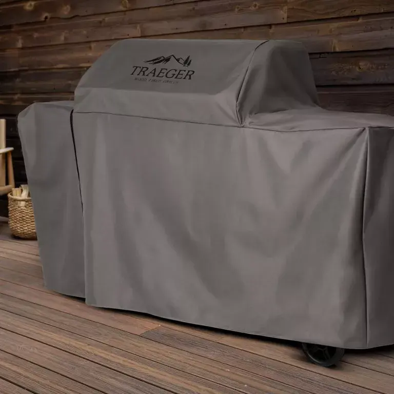 traeger-woodridge-pro-elite-cover-lifestyle1.webp