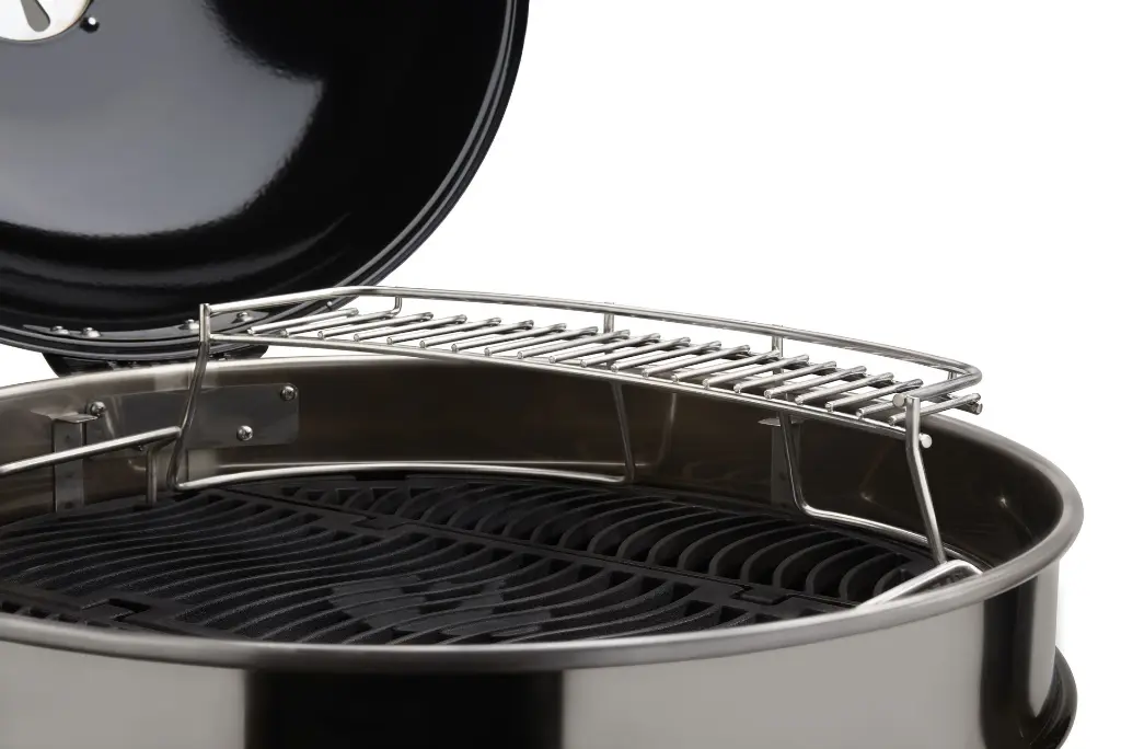 71022-kettle_warming_rack_on_grill-1.webp