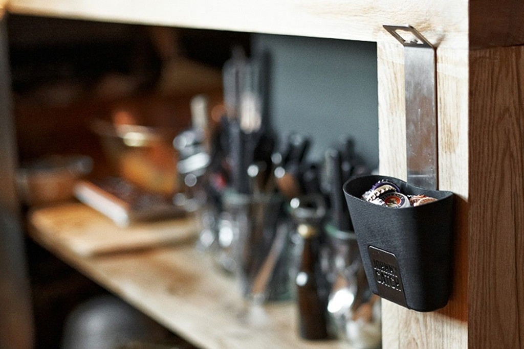 johnny catch cup flessenopener