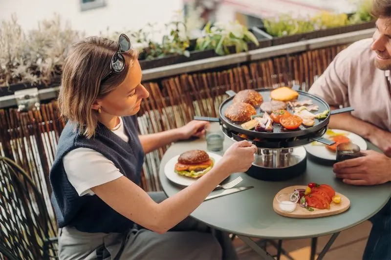01073_CIRCLE-35-Tischgrill-Pro-atmo-8-pdp_800x800.webp