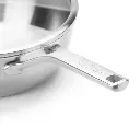 CC010910-001-image4-detail1-handle.webp