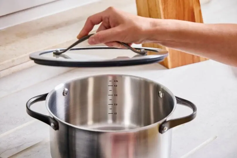 Beka_Sensa_Espresso_Casserole_capacitymarks_LS.2173d215.webp