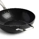 3-Cop-Wok-30cm-CC003111-001-DetailHandle.webp