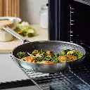 CC010195-001-image7-feature2_oven_safe.webp
