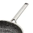 CC010199-001-image3-detail1-handle_df703a0b-bc78-4bf6-87d3-1226ce406b34.webp