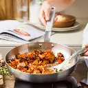 CC010588-001-image6-feature1_non_stick.webp